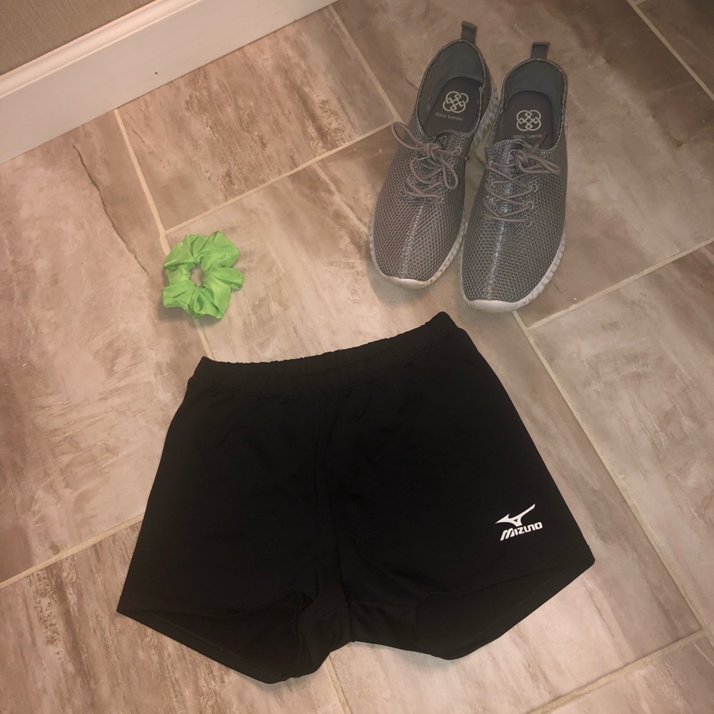 Mizuno spandex shorts